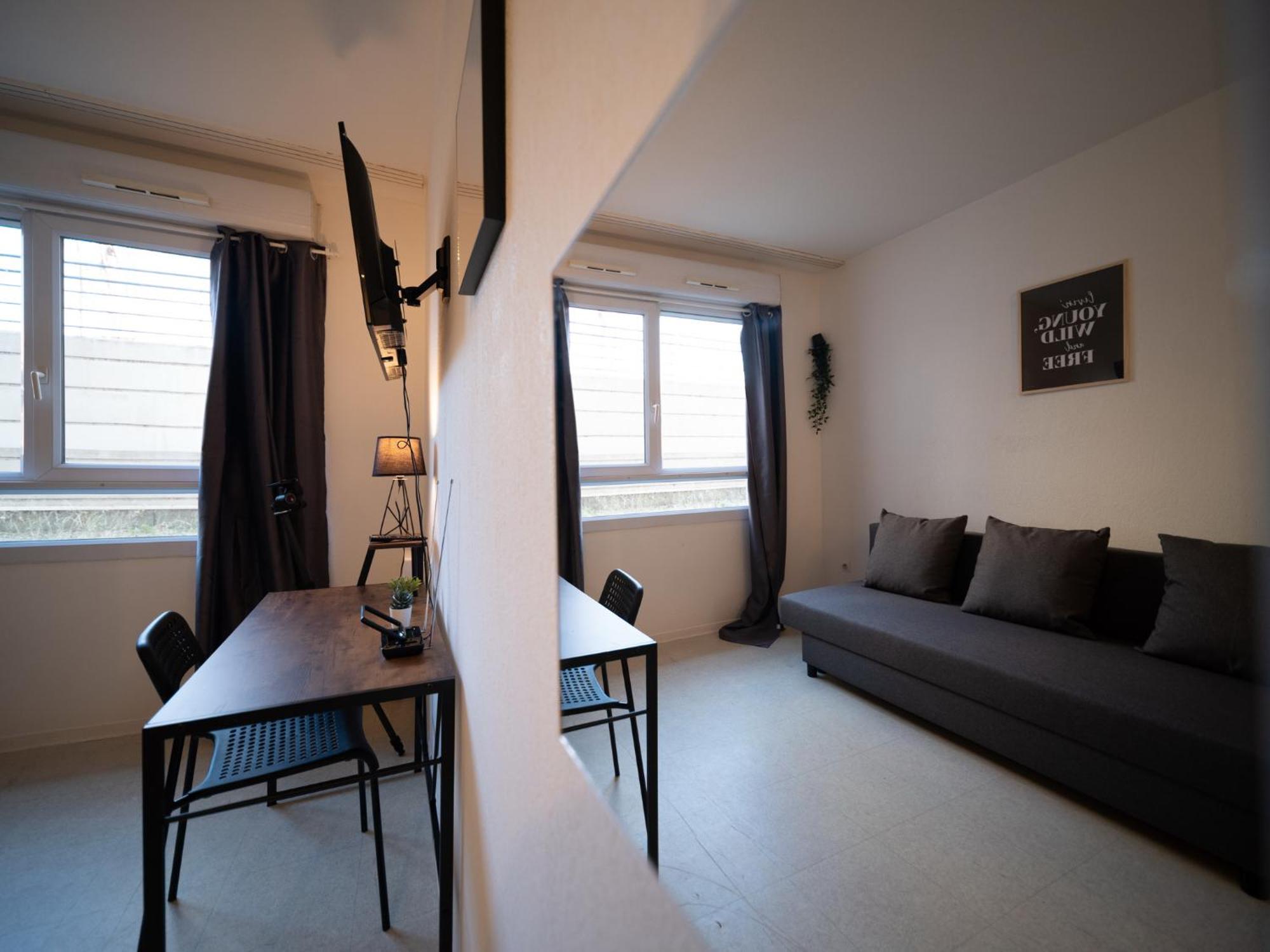 Equipe A 6min De La Gare St Charles Apartment *